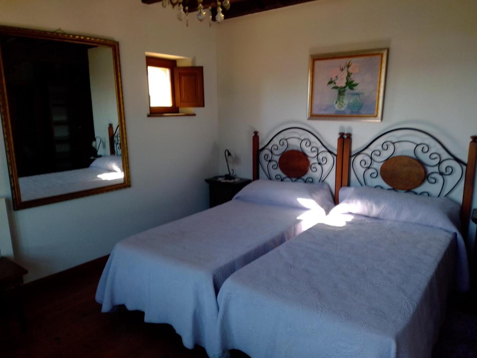 הוילה קומיאס Casa Mari Paz Trasvia מראה חיצוני תמונה